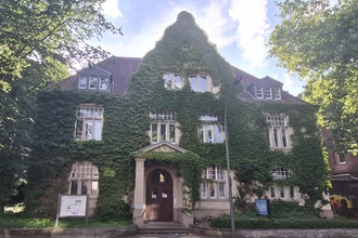 Front in Abendsonne