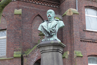 Bild der Statue